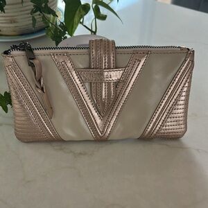BVNDI “Victoria” Clutch /Wallet‎ Women’s Beige/Rose Gold 100%Leather